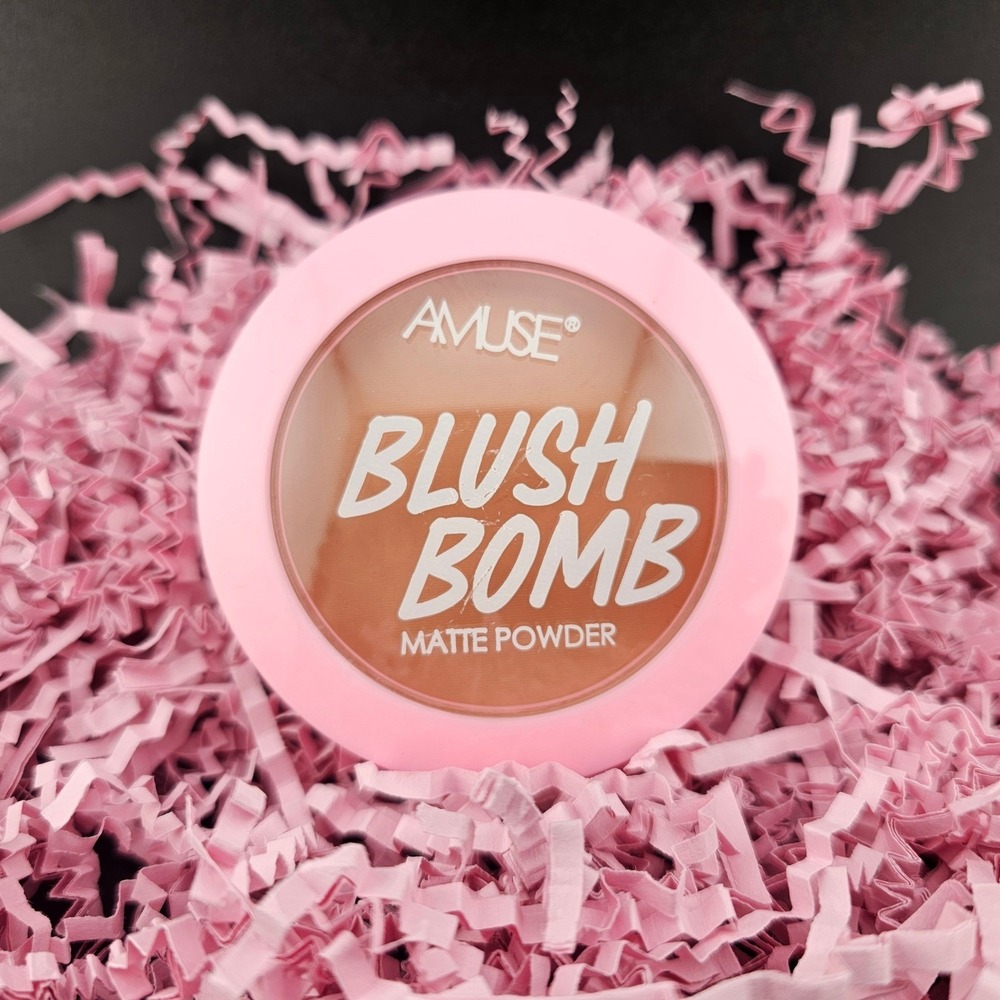 1 - Amuse Blush Bomb Matte Powder Blush - New in Box Women's Beauty Makeup Mix-1